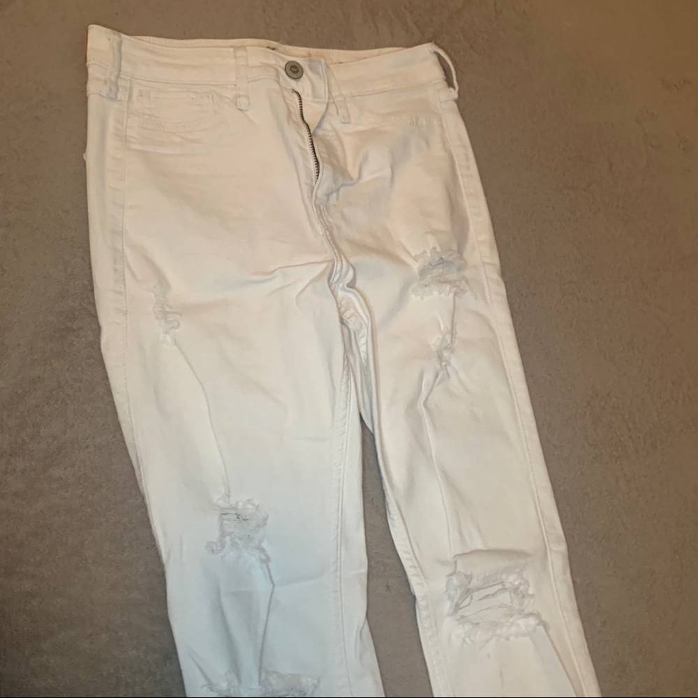 Hollister High-Rise Jeans